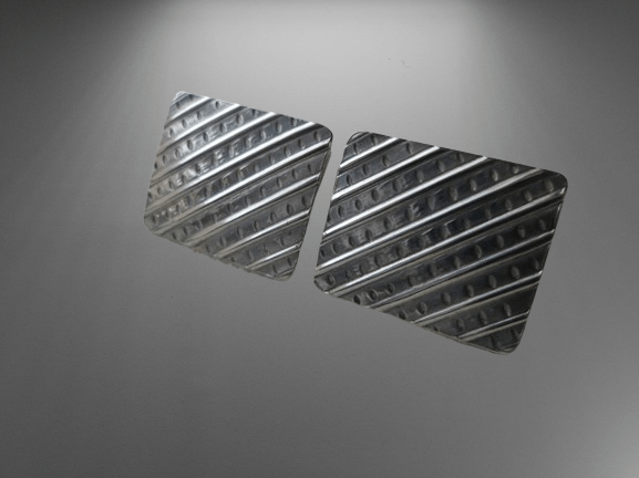 srebrne spinki do mankietów