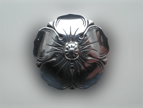 secesyjna broszka wykonana ze srebra