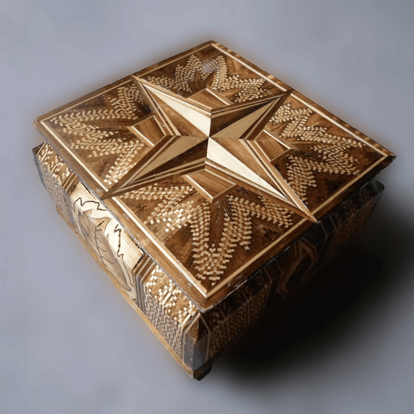 szkatułka intarsjowana z PRL-u