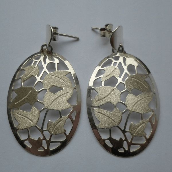 kolczyki, srebro, moda damska, natura, motyw kwiatowy, retro, moda retro, styl retro, vintage, styl vintage, PRL,